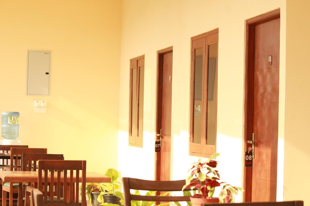Pearl City Hotel Tissamaharama Kültér fotó