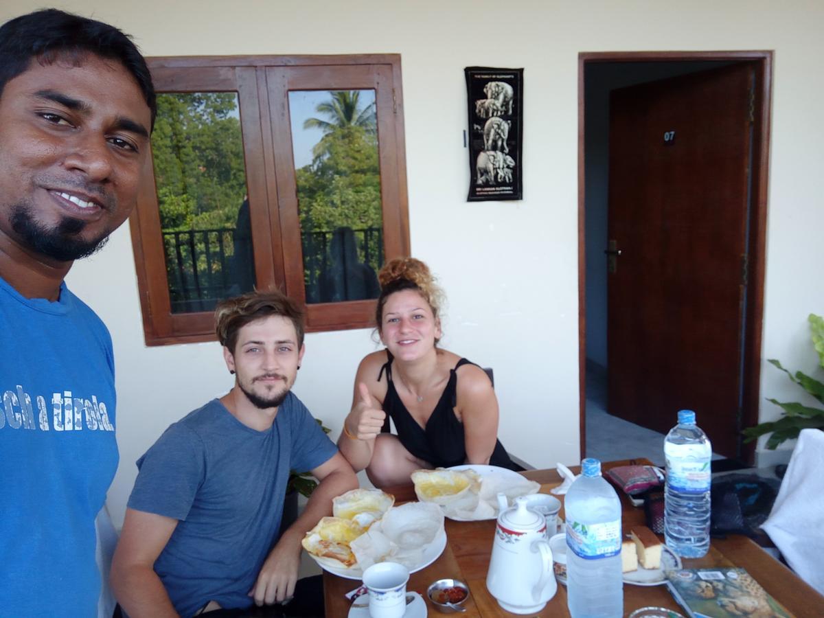 Pearl City Hotel Tissamaharama Kültér fotó