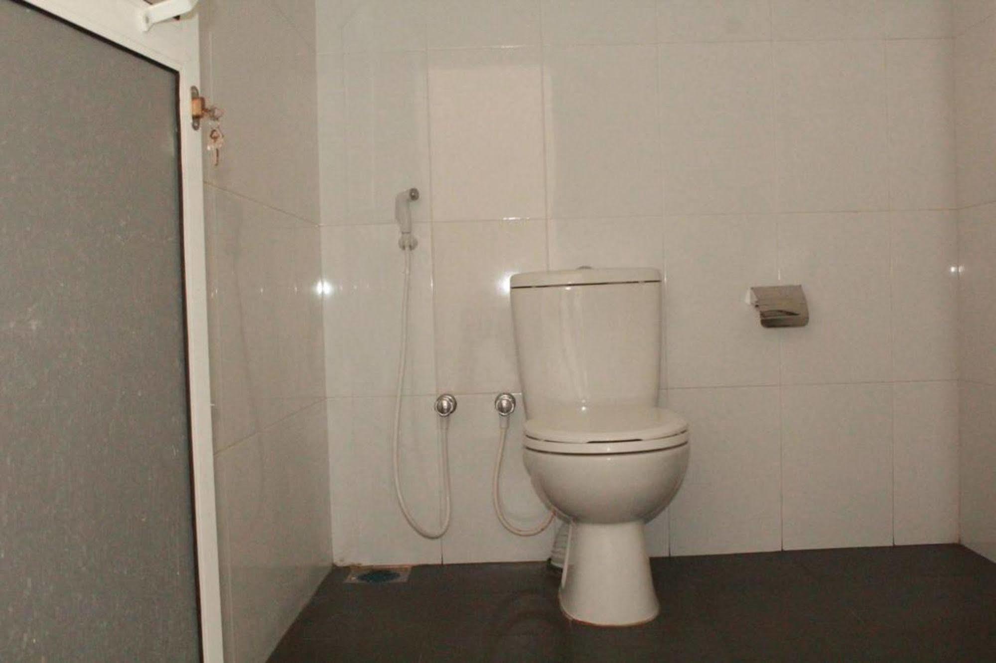 Pearl City Hotel Tissamaharama Kültér fotó