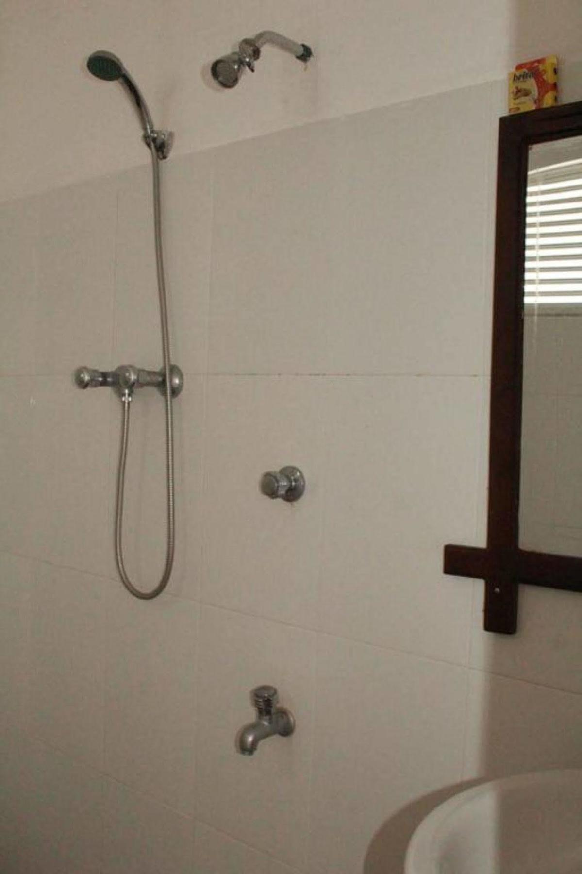 Pearl City Hotel Tissamaharama Kültér fotó